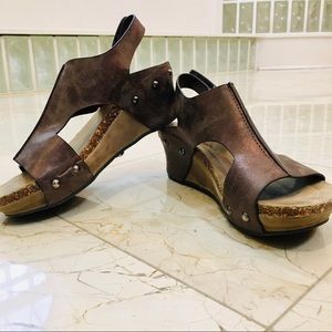 Pierre Dumas Kids, Big girl’s size 4, brown